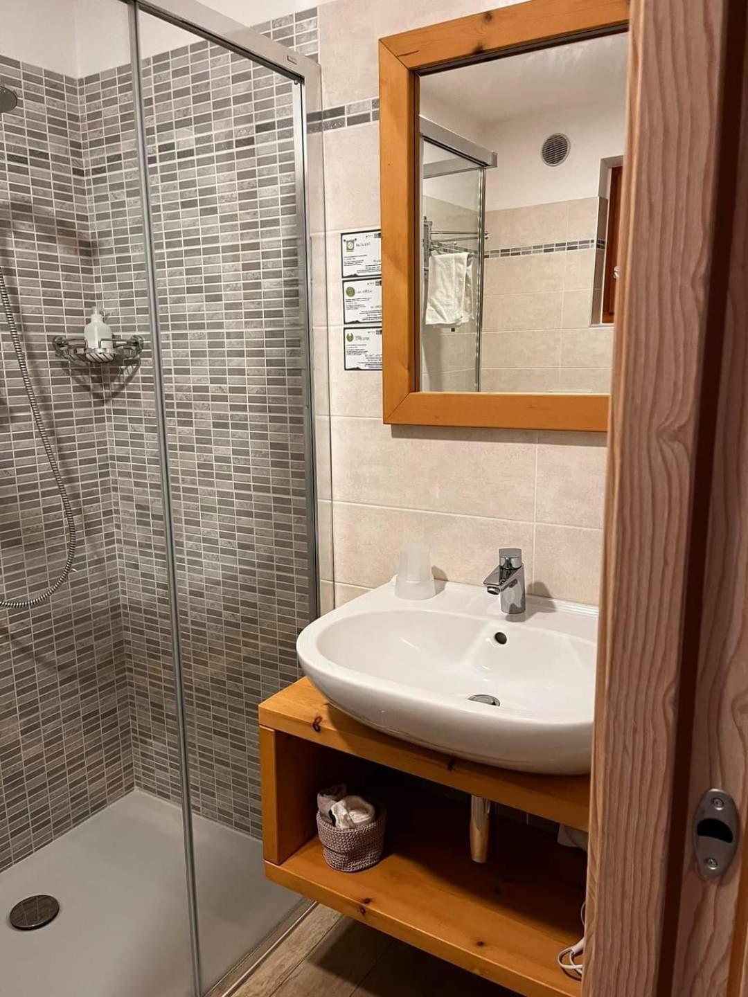 Agritur Maso Flonkeri Bed & Breakfast Bosentino Ngoại thất bức ảnh